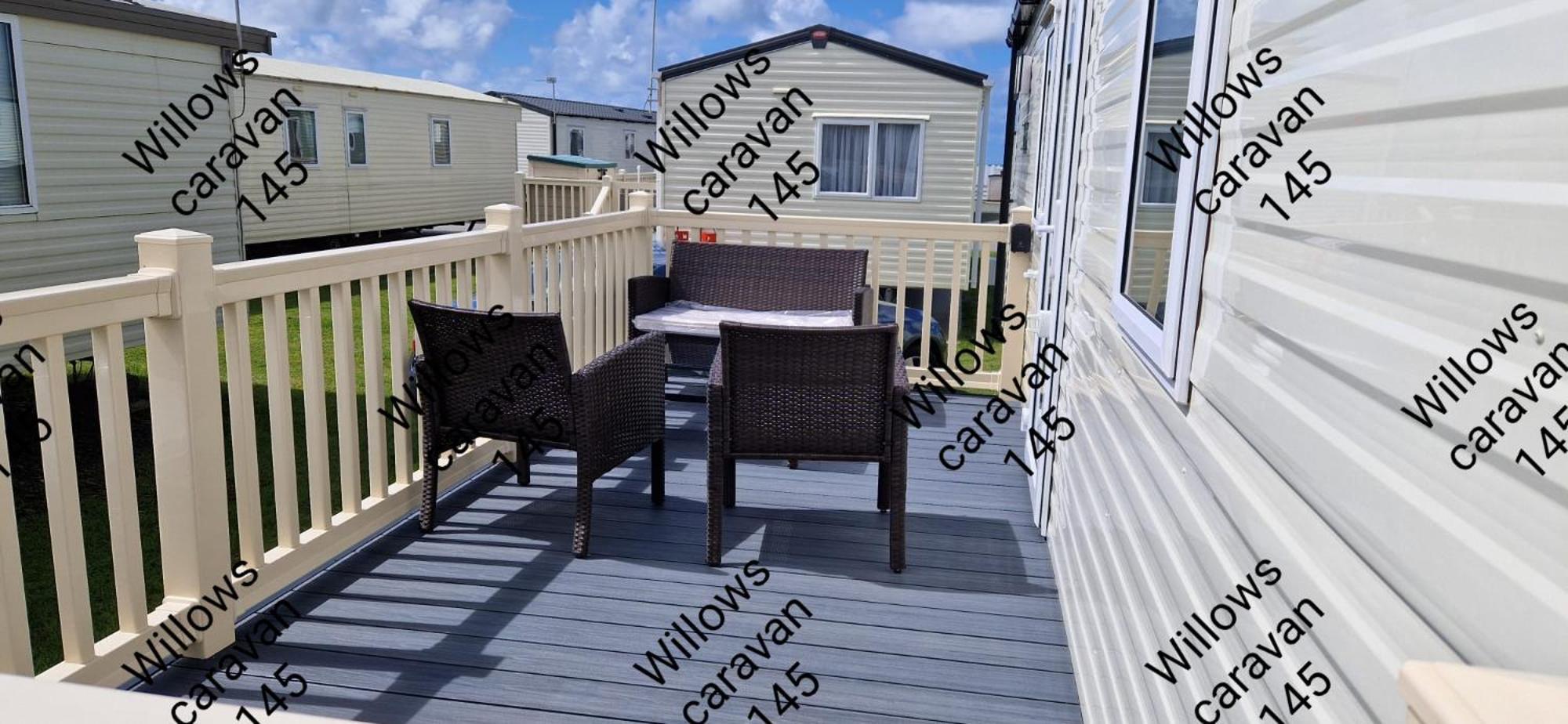 Willows Caravan 145 Llanddwywe Dış mekan fotoğraf