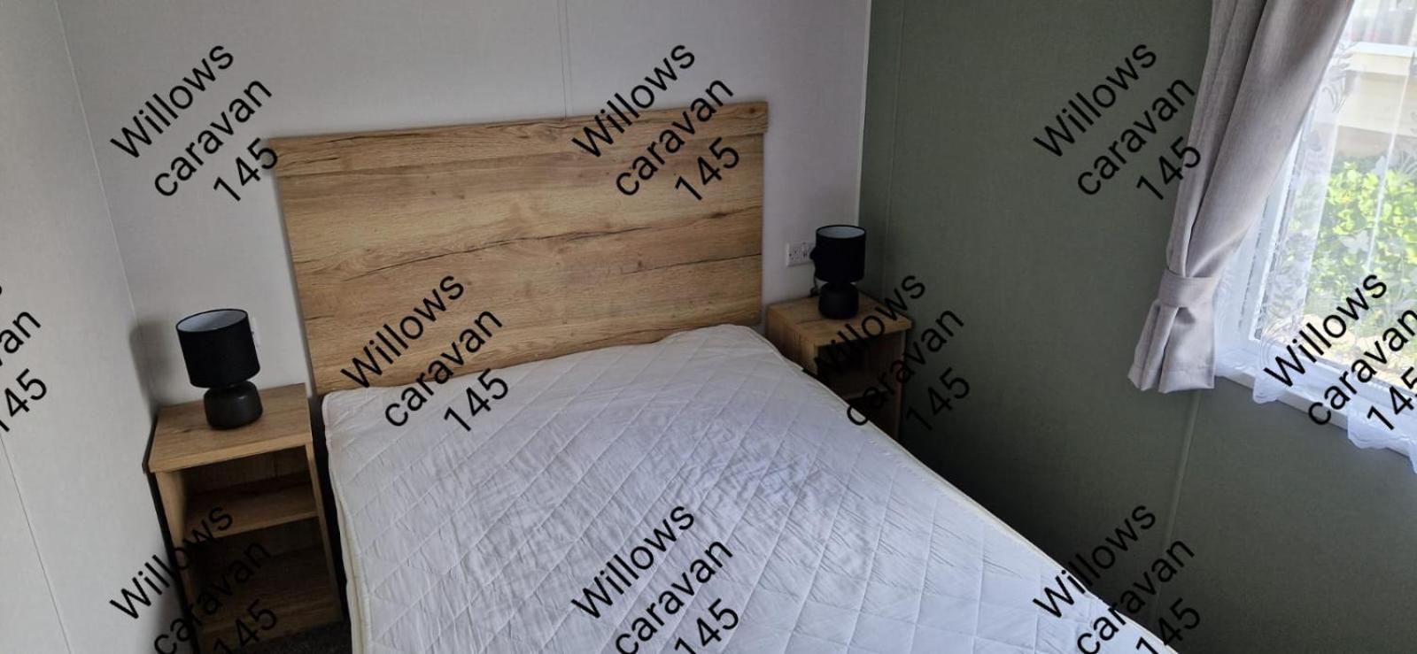 Willows Caravan 145 Llanddwywe Dış mekan fotoğraf